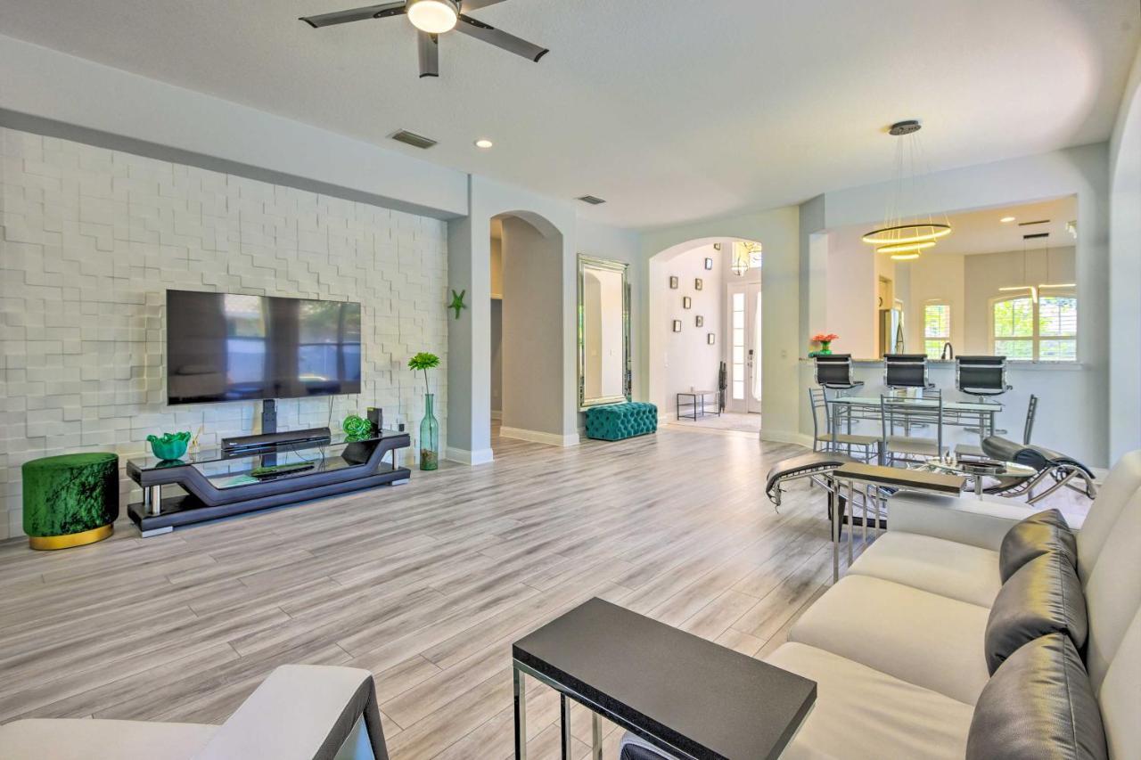 Sun-Soaked Sarasota Oasis With Pool And Hot Tub! Villa Luaran gambar