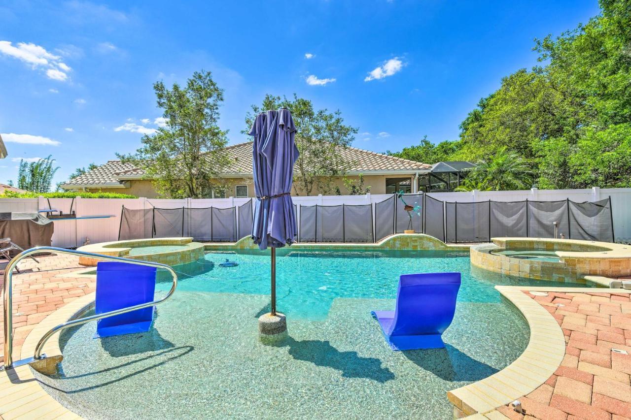 Sun-Soaked Sarasota Oasis With Pool And Hot Tub! Villa Luaran gambar